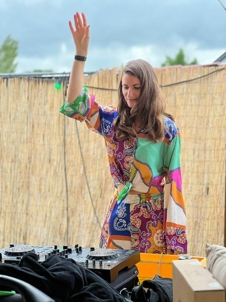 DJ BADJAS